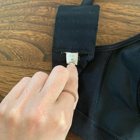 Lululemon sport bra (36E) - Picture 5 of 6